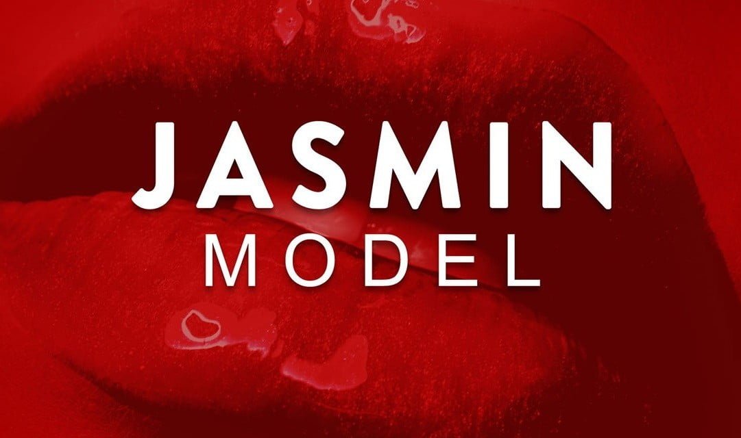 Sexy profile pic of LunaMusse
